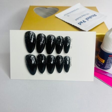 Best press on nails in Black color with glitter art